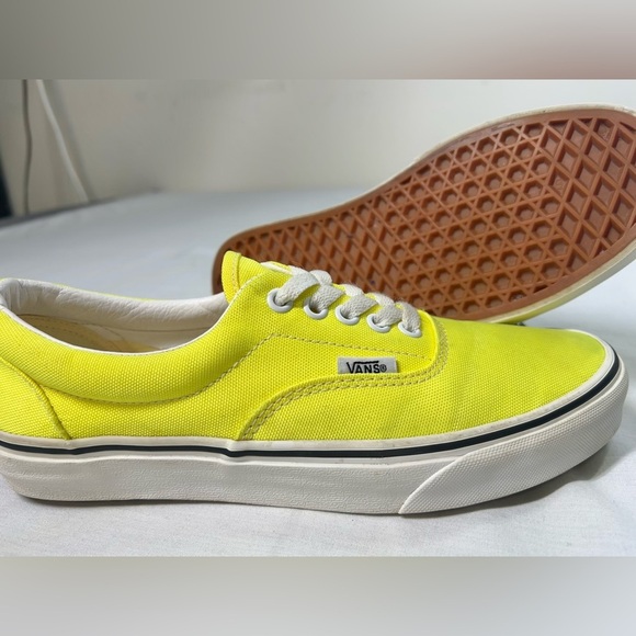 Vans Men's Era Neon Lemon Tonic Yellow True White Canvas Skate shoes Size 7 - Picture 9 of 9